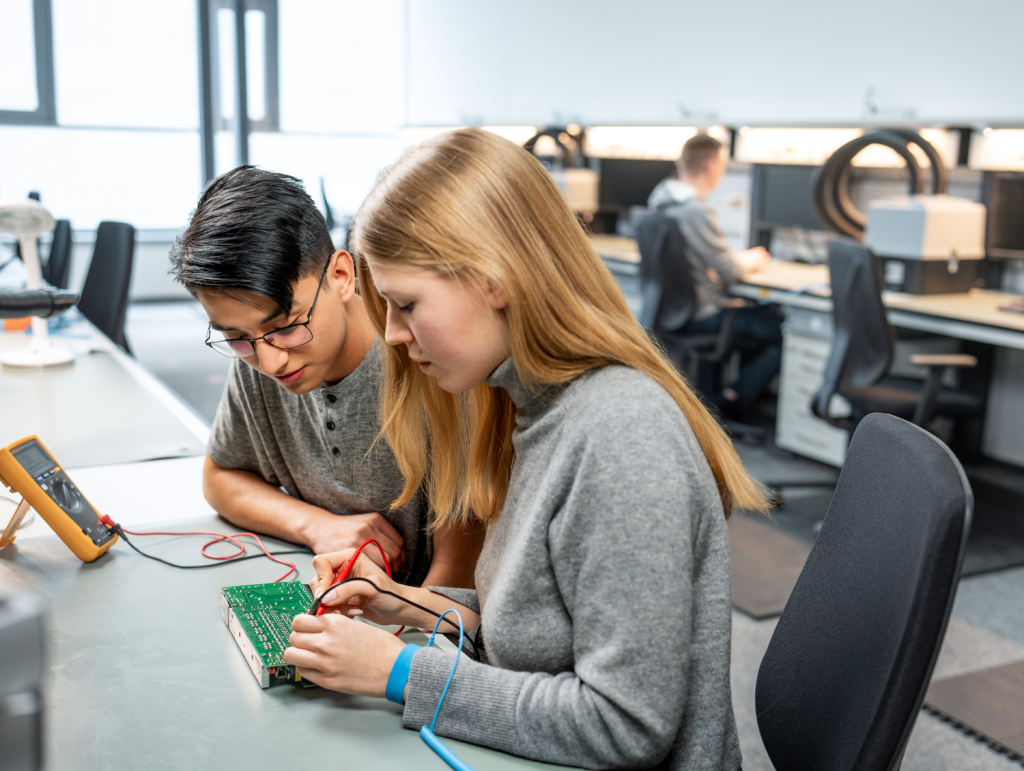 Infineon Technologies AG