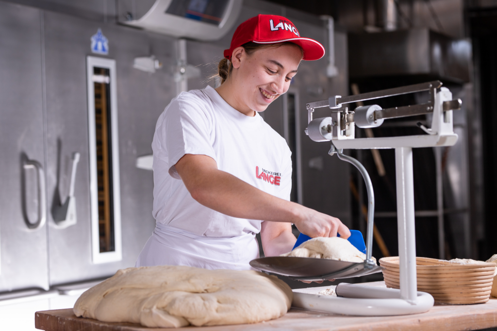 Lange GmbH & Co. KG Bäckerei-Konditorei