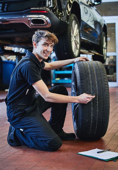 Autohaus Sternpark GmbH & Co. KG Autohaus Sternpark GmbH & Co. KG